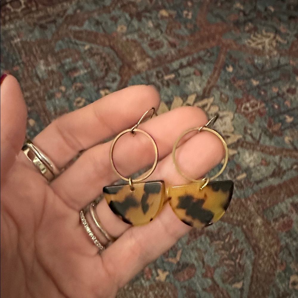 Gold Tone Earring Bundle — Madewell, Ana Luisa, Etsy - Picture 7 of 7